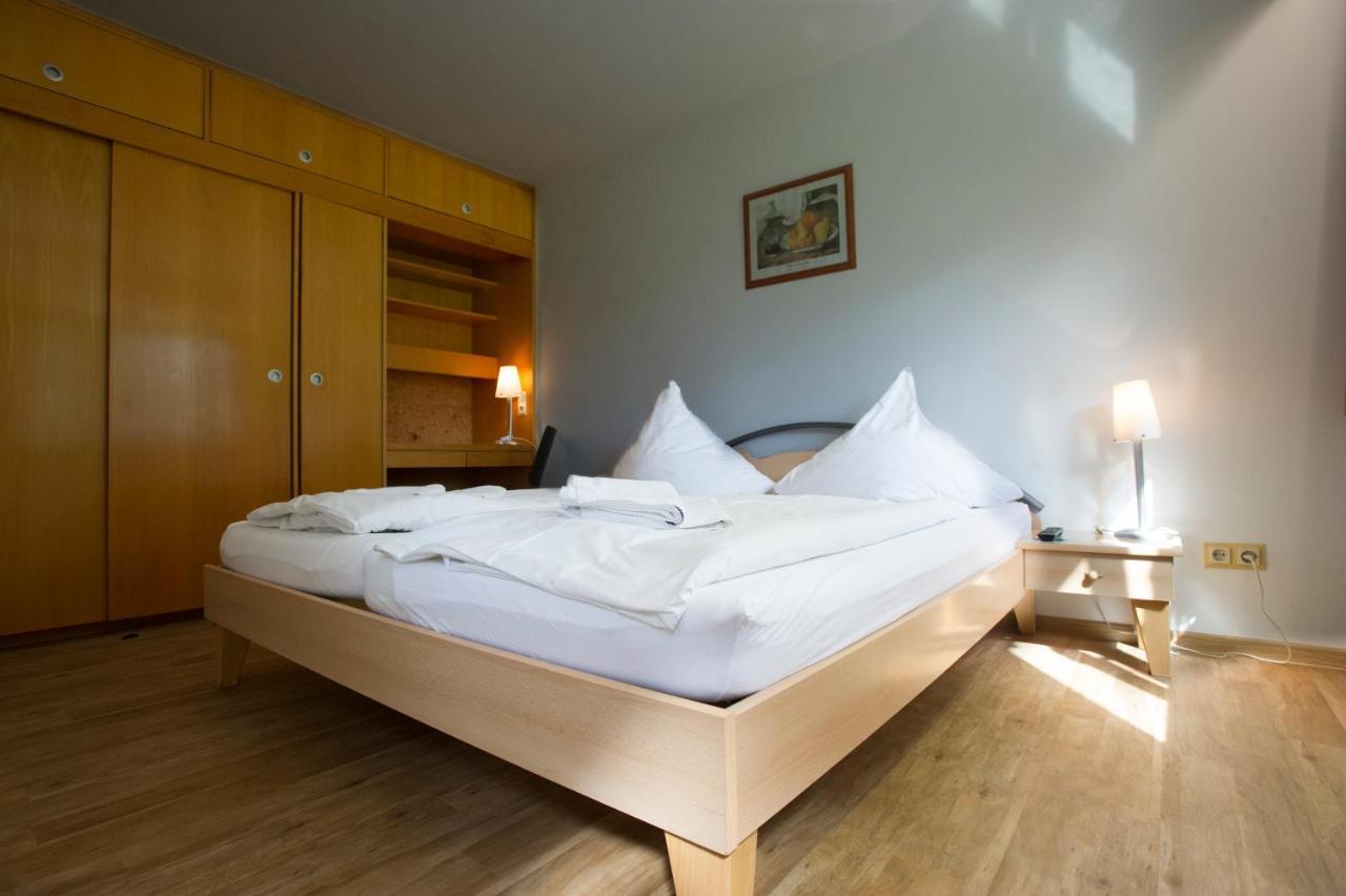 Euro Inn - Hotel Lahr Kültér fotó
